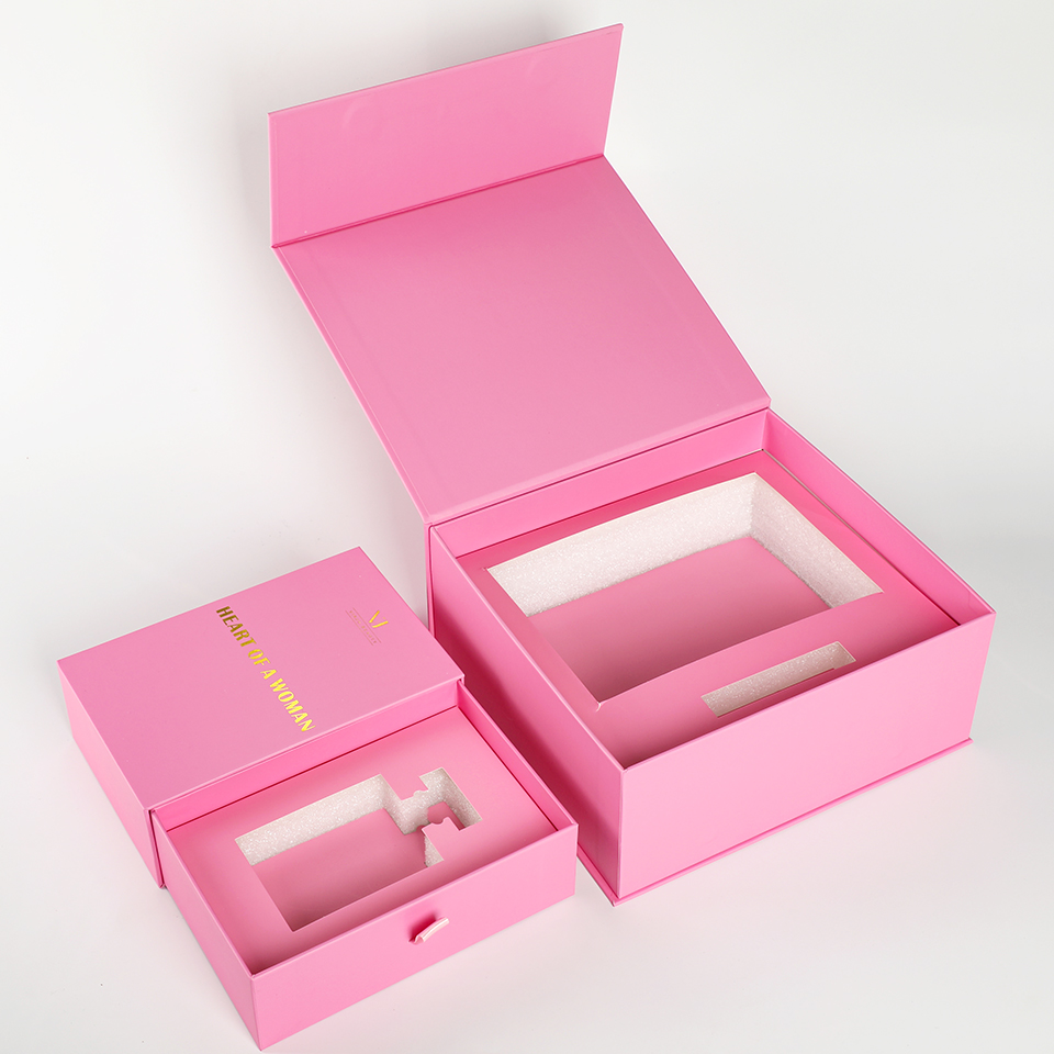 Custom Luxury Pink With Paper  - огляд і ціна Luxury Skincare Christmas Gifts