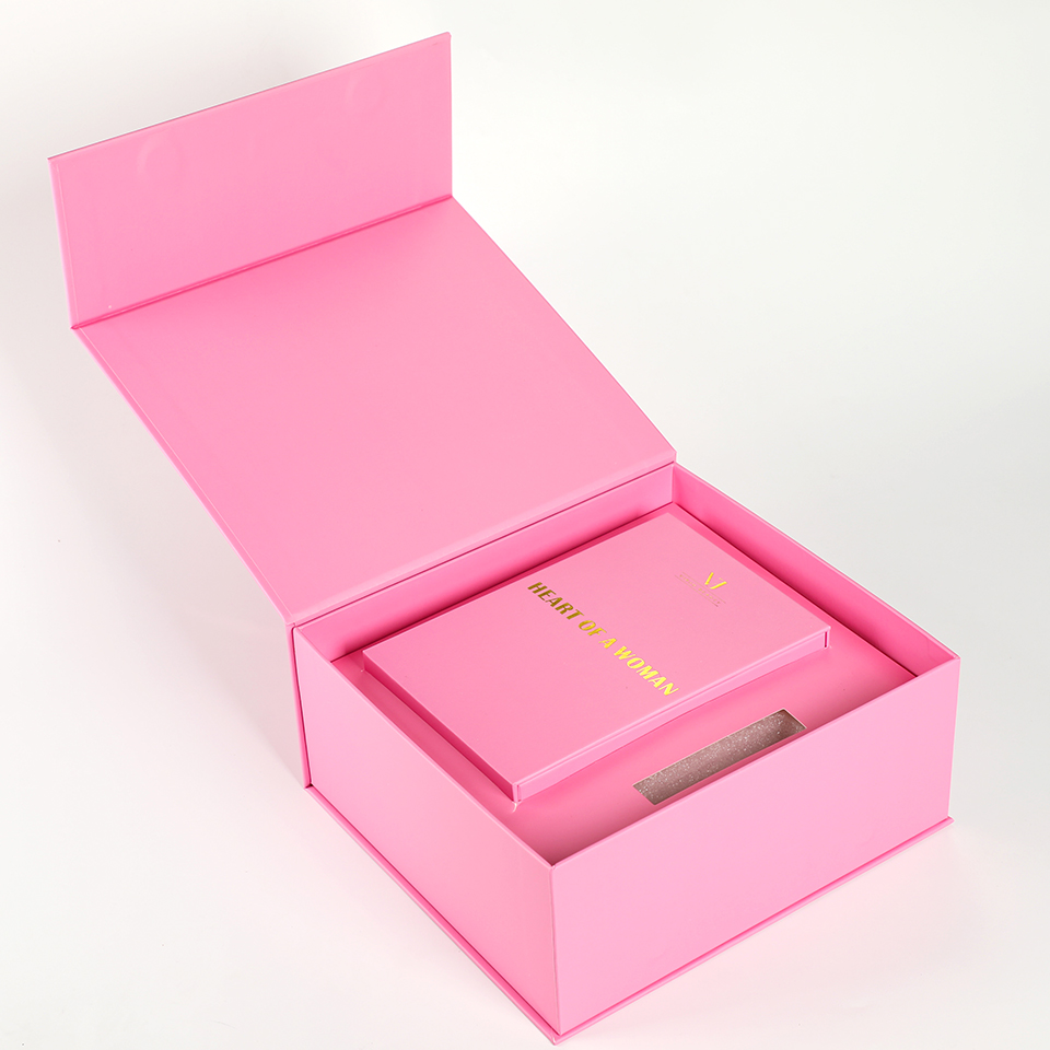 Custom Luxury Pink With Paper  - огляд і ціна Luxury Skincare Christmas Gifts