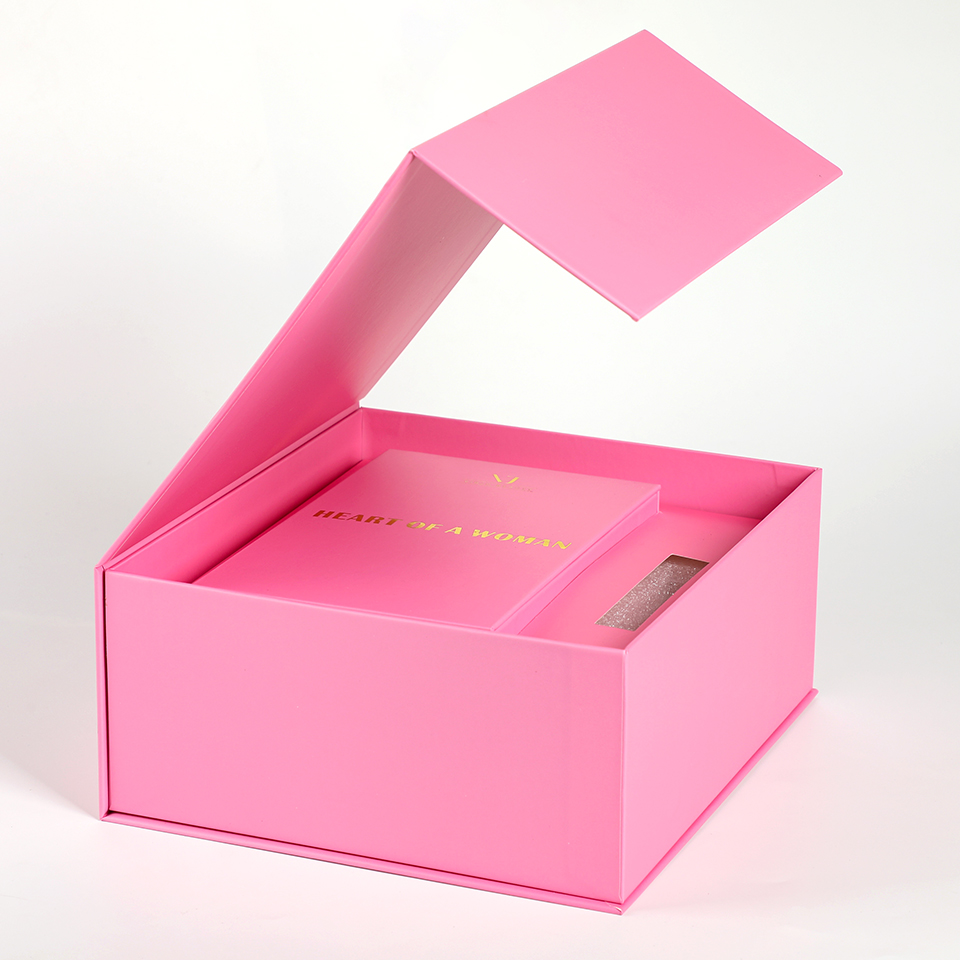 Custom Luxury Pink With Paper  - огляд і ціна Luxury Skincare Christmas Gifts